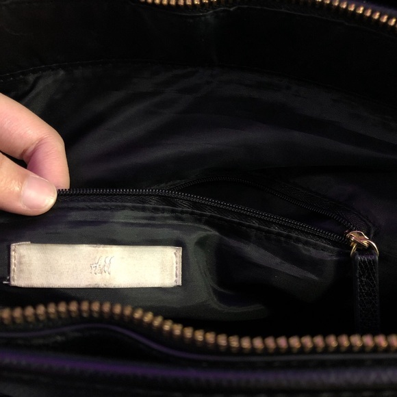 purse - Picture 3 of 4